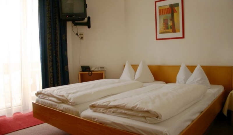 Fotografie vybavení hotelového pokoje