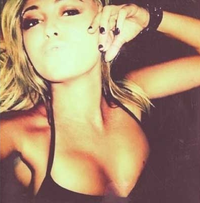 thehollywoodgossip.com thehollywoodgossip.com