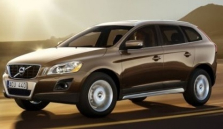 Volvo XC60 – bezpečnost především Osobní automobil Volvo XC60 a jeho testování v terénu