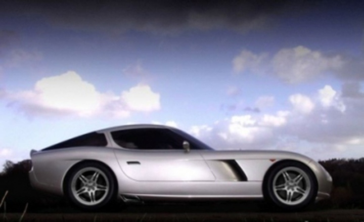 Bristol Cars – britská klasika a silné motory Automobil značky Bristol a jeho testování v terénu