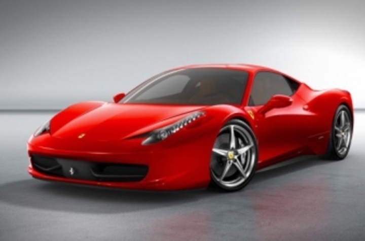 Ferrari 458 Italia a jeho boční pohled