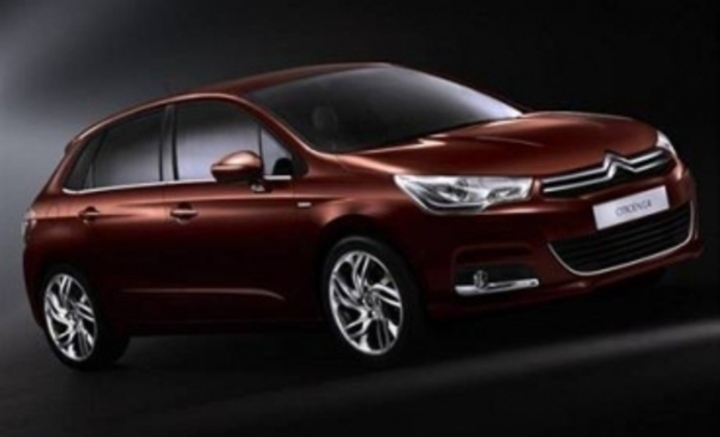 Nový Citroën C4 Automobil značky Citroën C4 a jeho boční pohled