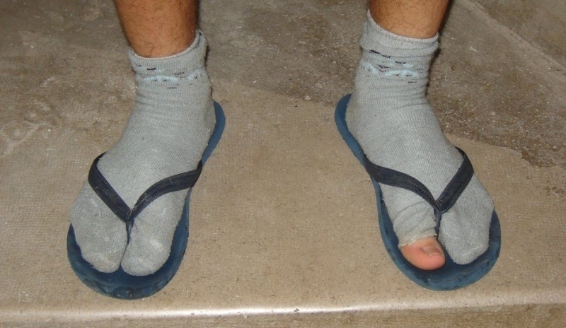 Ponožky v sandálech