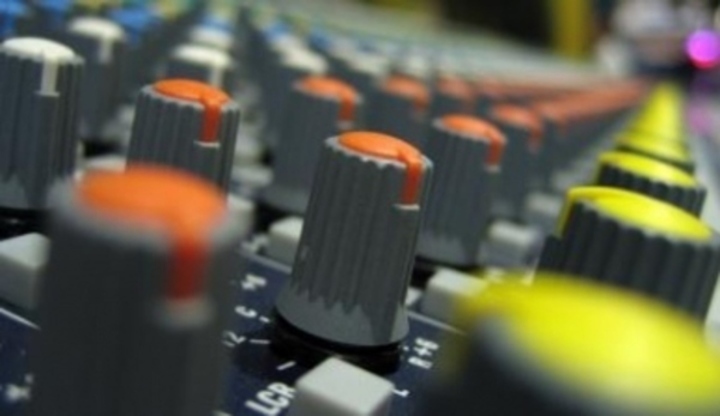 Nightwish - soumrak finských bohů Detailní záběr na mixpult