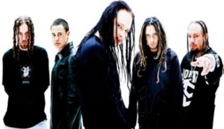 Korn - nu metaloví otcové Fotografie členů hudební skupiny Korn