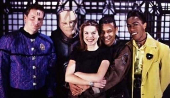 Červený trpaslík - Red Dwarf Hlavní představitelé anglického seriálu Červený trpaslík