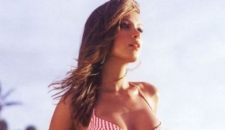 Petra Němcová - těžce zkoušená kráska Modelka Petra Němcová na své propagační fotografii