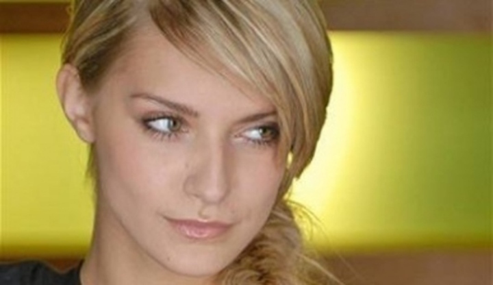 Šárka Vaňková Česká zpěvačka Šárka Vaňková při reklamním focení