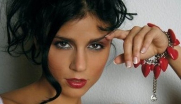 Lilian Sarah Fischerová Česká modelka Lilian Sarah Fischerová na své propagační fotografii