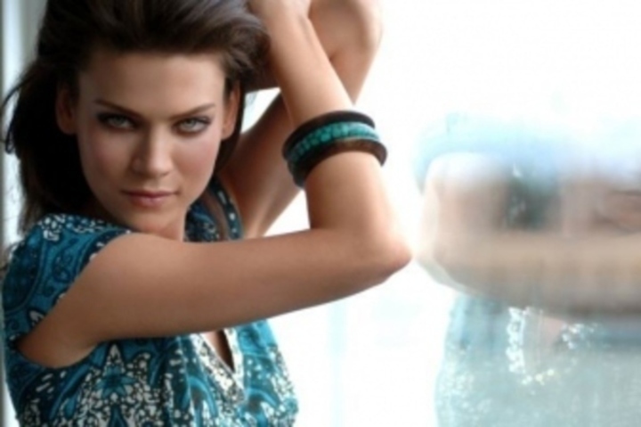 Slovenská kráska Andrea Verešová Slovenská modelka Andrea Verešová na své propagační fotografii