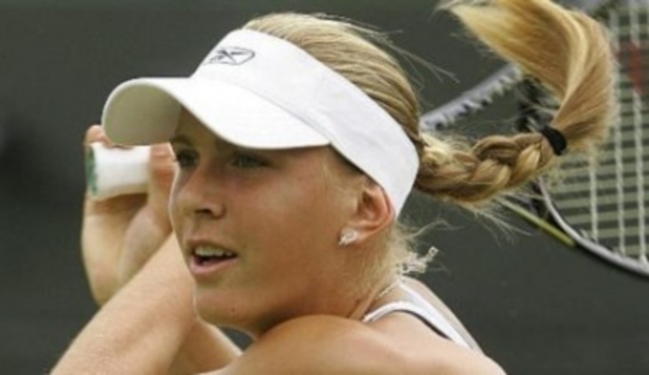 French Open 2006 - Vaidišová si sen nesplní Tenistka Nicol Vaidišová zachycena při tenisovém turnaji