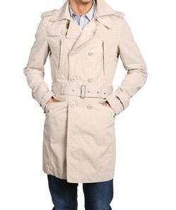 Snímek dlouhého kabátu 