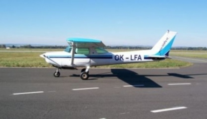 Charterové lety se společností Let’s Fly Fotografie letadla ze společnosti Let's Fly