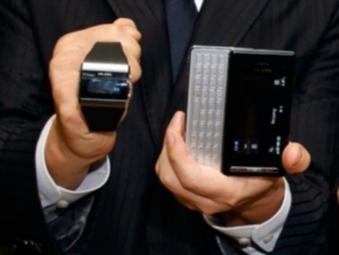 Telefonujte stylově Fotografie mobilohodinek