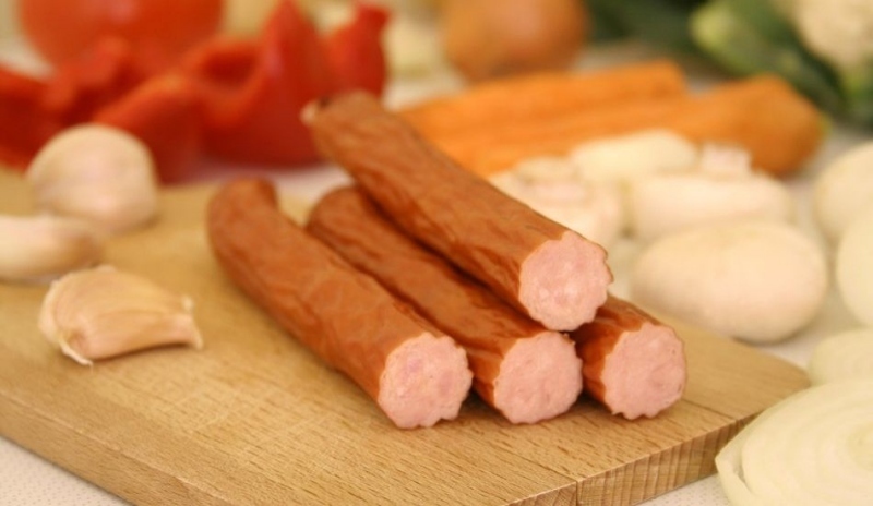 Fotografie párků a zeleniny