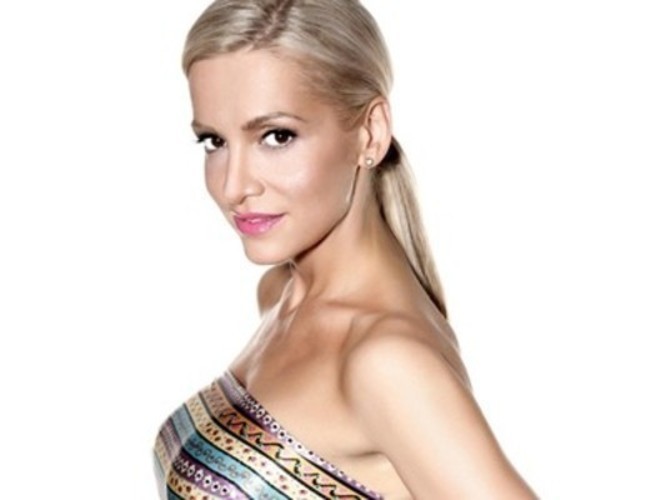 Slovenská zpěvačka Dara Rolins na své propagační fotografii