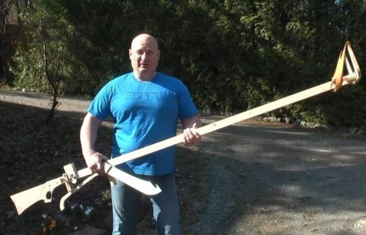 Gadgety do třetice všeho originálního Domácí zombie zbraně