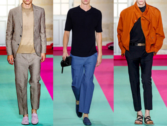 Krok napřed: Vybírejte oblečení a doplňky pro jaro a léto 2012 Fotografie tři mužů předvádějící módu na přehlídkovém mole