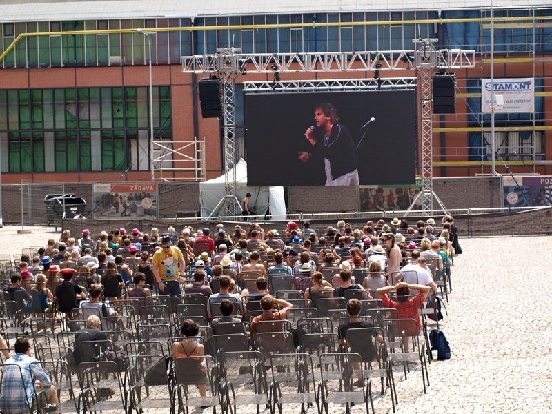 Fotografie publika během koncertu
