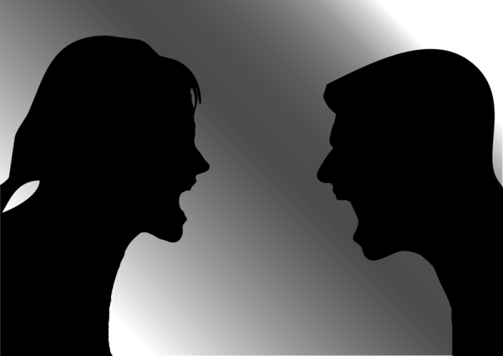 Žárlivost - zelenooká příšera! hádající se pár