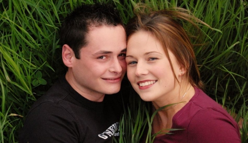 Fotografie zamilovaného muže a ženy