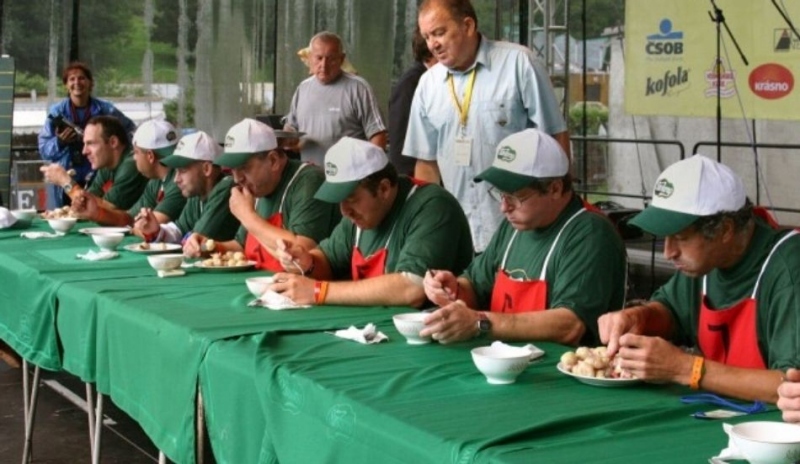 Grand Prix Vizovice v pojídání švestkových knedlíků