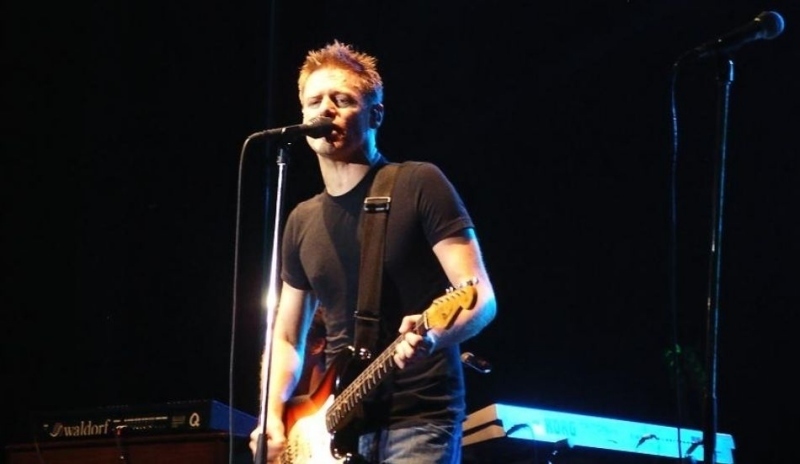 Anglický zpěvák Bryan Adams