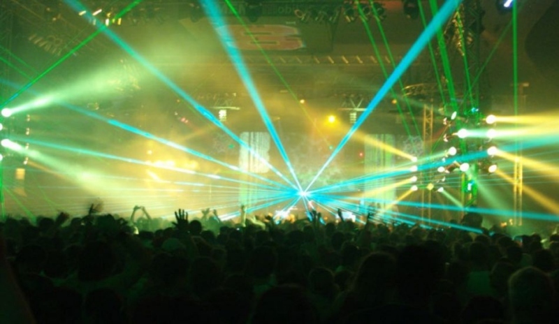 Snímek koncertu Tiesta nejlepšího DJ současnosti 