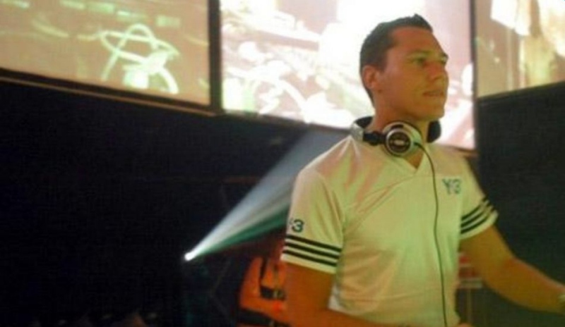 DJ Tiesto u mixažního pultu