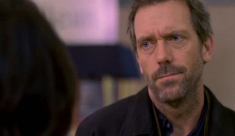 Fotografie zobrazující klasický výraz Dr. House