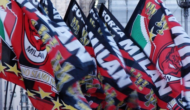 Snímek zobrazující vlajky