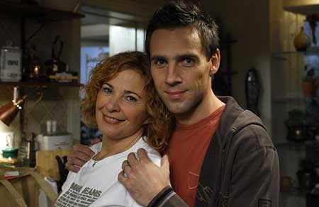 Scéna z filmu Líbáš jako bůh, Magálová - Vojtek