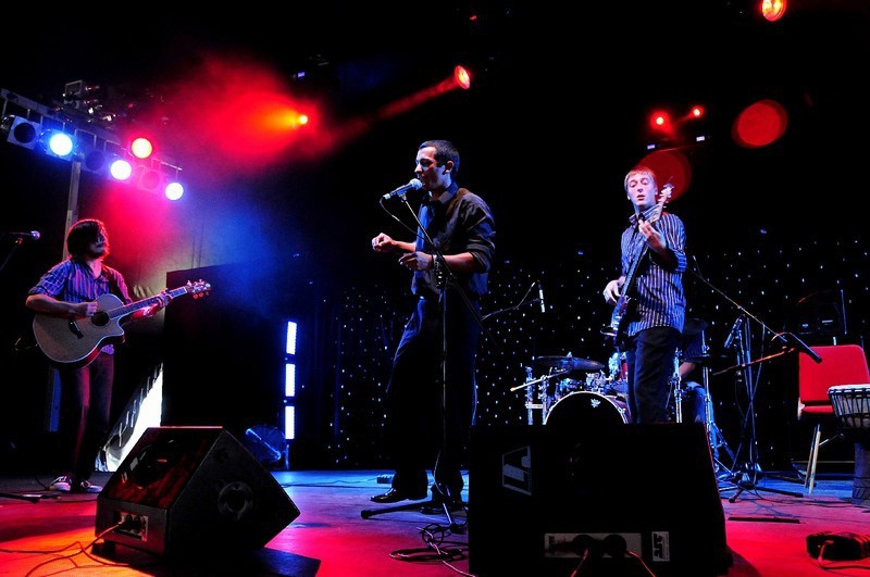 Hudební skupina při vystoupení