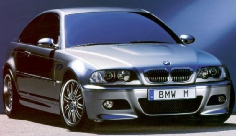 Pohled na přední část vozu BMW M3