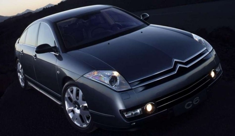 Fotografie luxusního sedan Citroen C6?