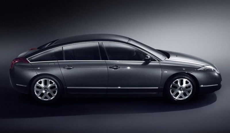 Osobní automobil Citroen C6 