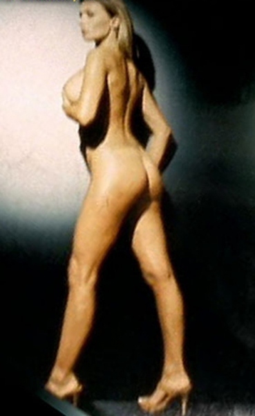 Alice Bendová ve filmu Sametoví vrazi