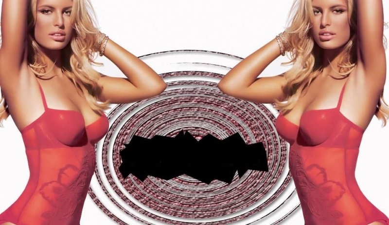 Karolína Kurková ve spodním prádle