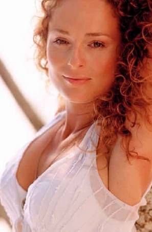 Markéta Kraus Hrubešová v bílé halence