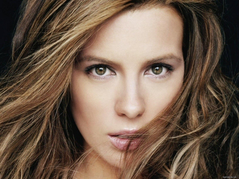 Kate Beckinsale zblízka