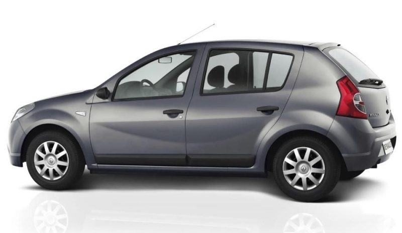 Automobil šedé barvy Dacia Sandero