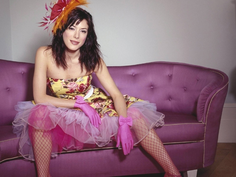 Jamie Murray sedí v šatech na pohovce