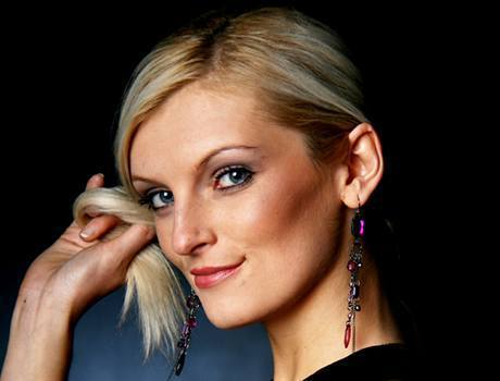 Edita Prášková s detailním záběrem na obličej