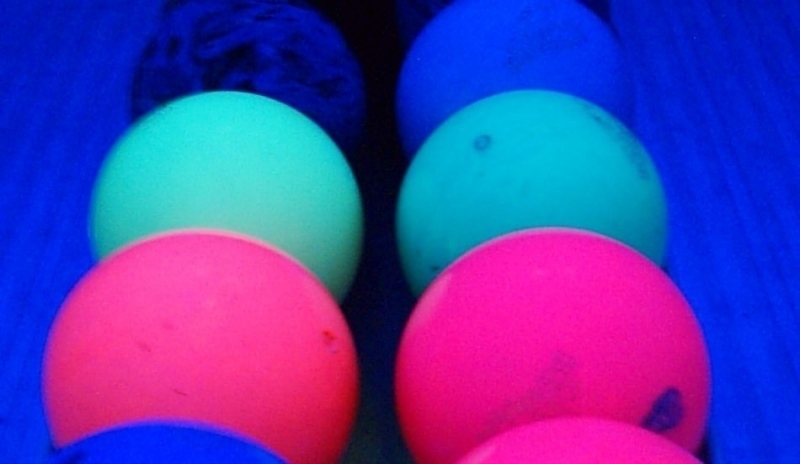 Pestrobarevné koule 