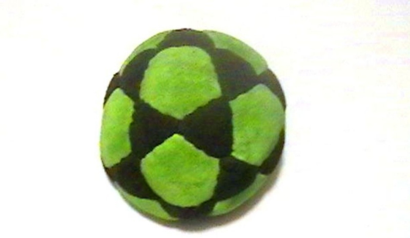 Fotografie černozeleného balonu