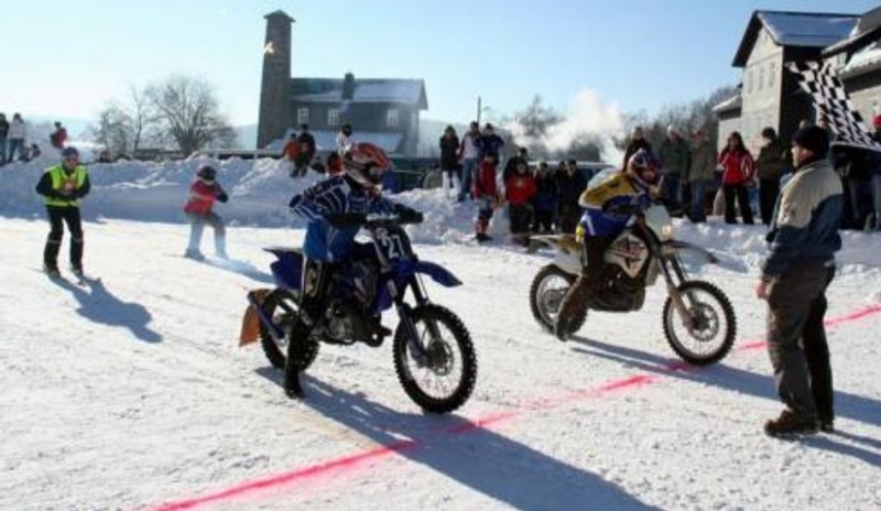 Závodníci na startovní čáře