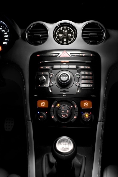 Ovládací panel Peugeotu RCZ