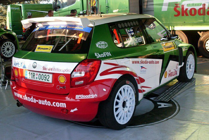 Zaparkovaný vůz na Barum Rally 2009
