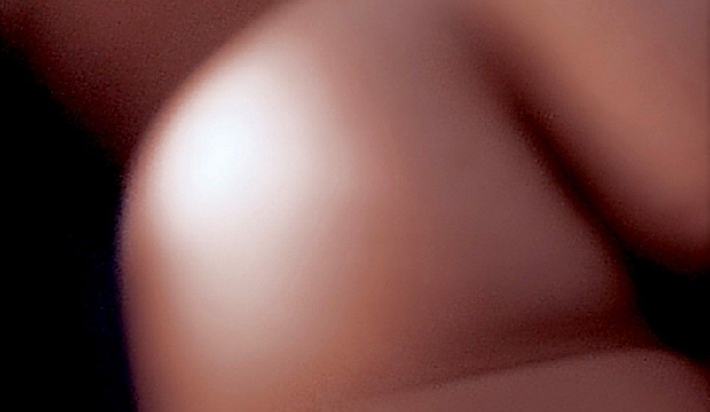 Pohled na nahý zadek