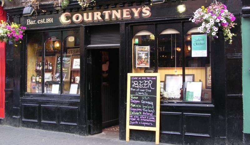 Fotografie zobrazující hospodu